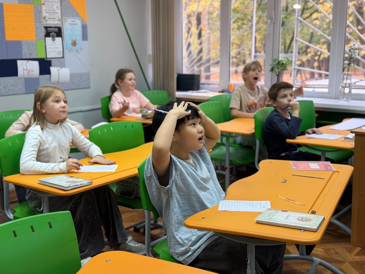Интеллектуальная игра "Где логика?" в начальной школе